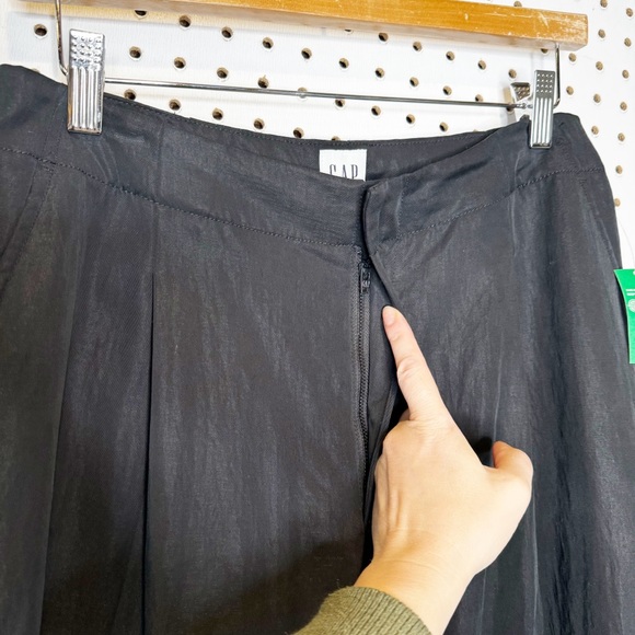 GAP | NWT High Rise SoftSuit Trousers in True Black Sz. 10 - Picture 4 of 11